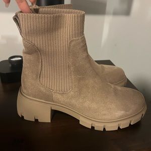 Steve Madden boots